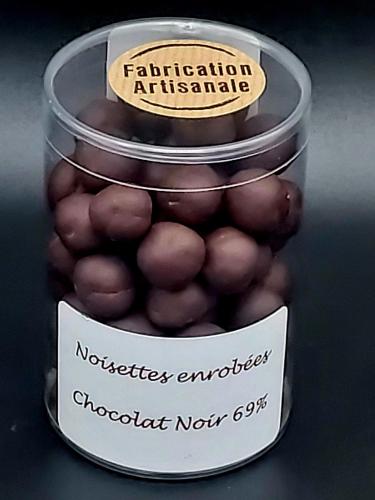 Noisettes enrobées Chocolat Noir 69%